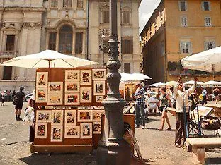 Navona Pensión